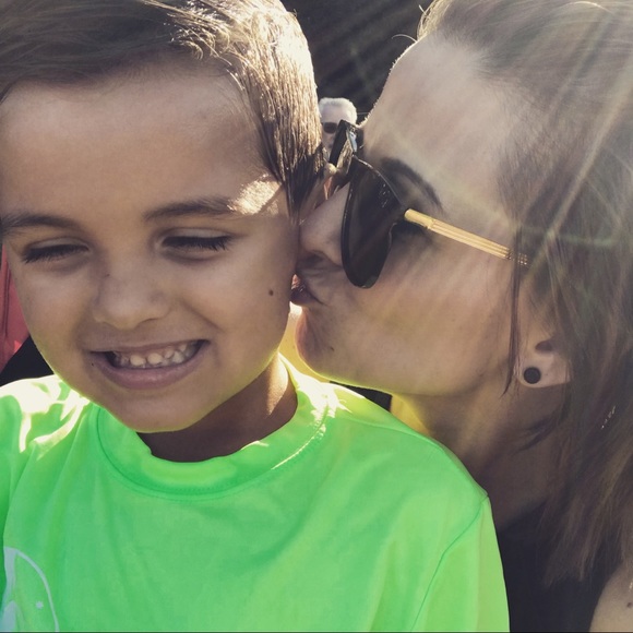 Meet your Posher, Summer - Picture 4 of 4